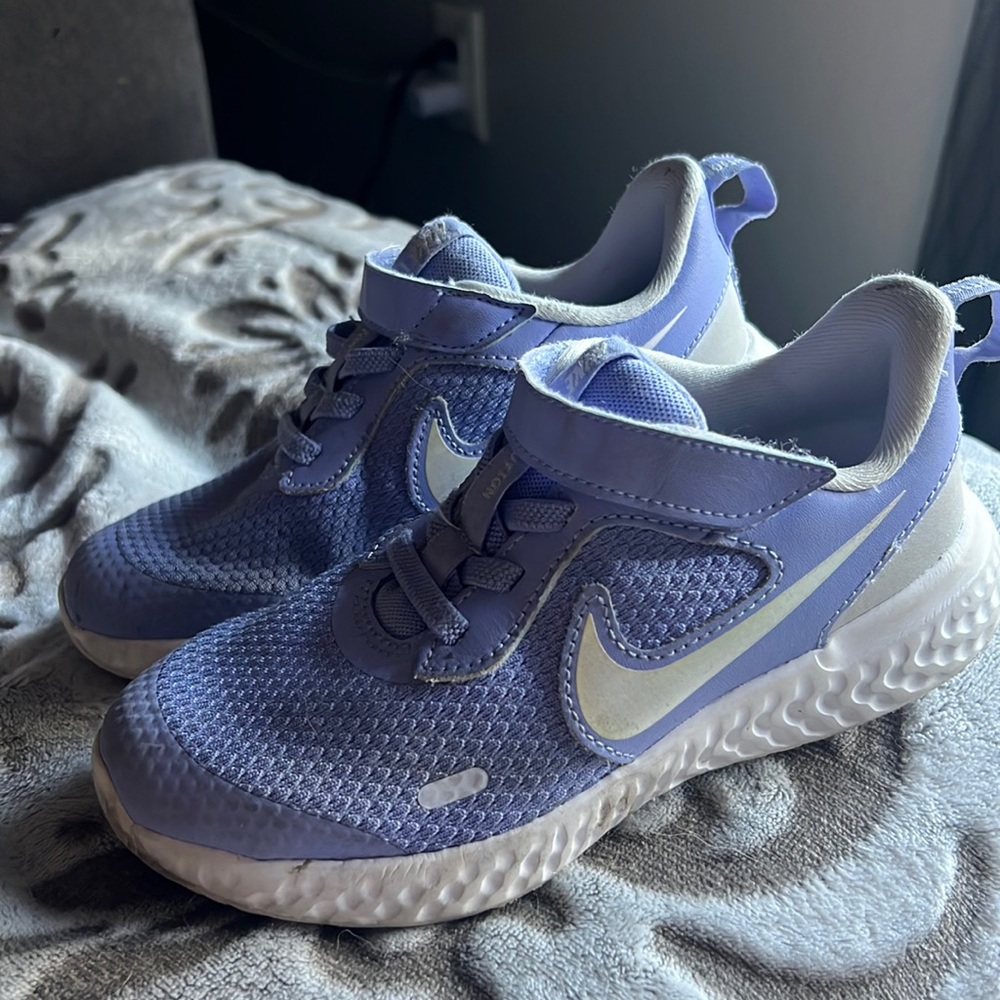 Lightly used & in amazing condition